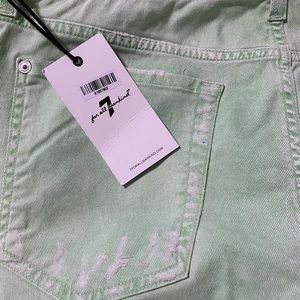 BNWT 7 FOR ALL MANKIND 7FAM Josie crop boyfriend jean pastel green
